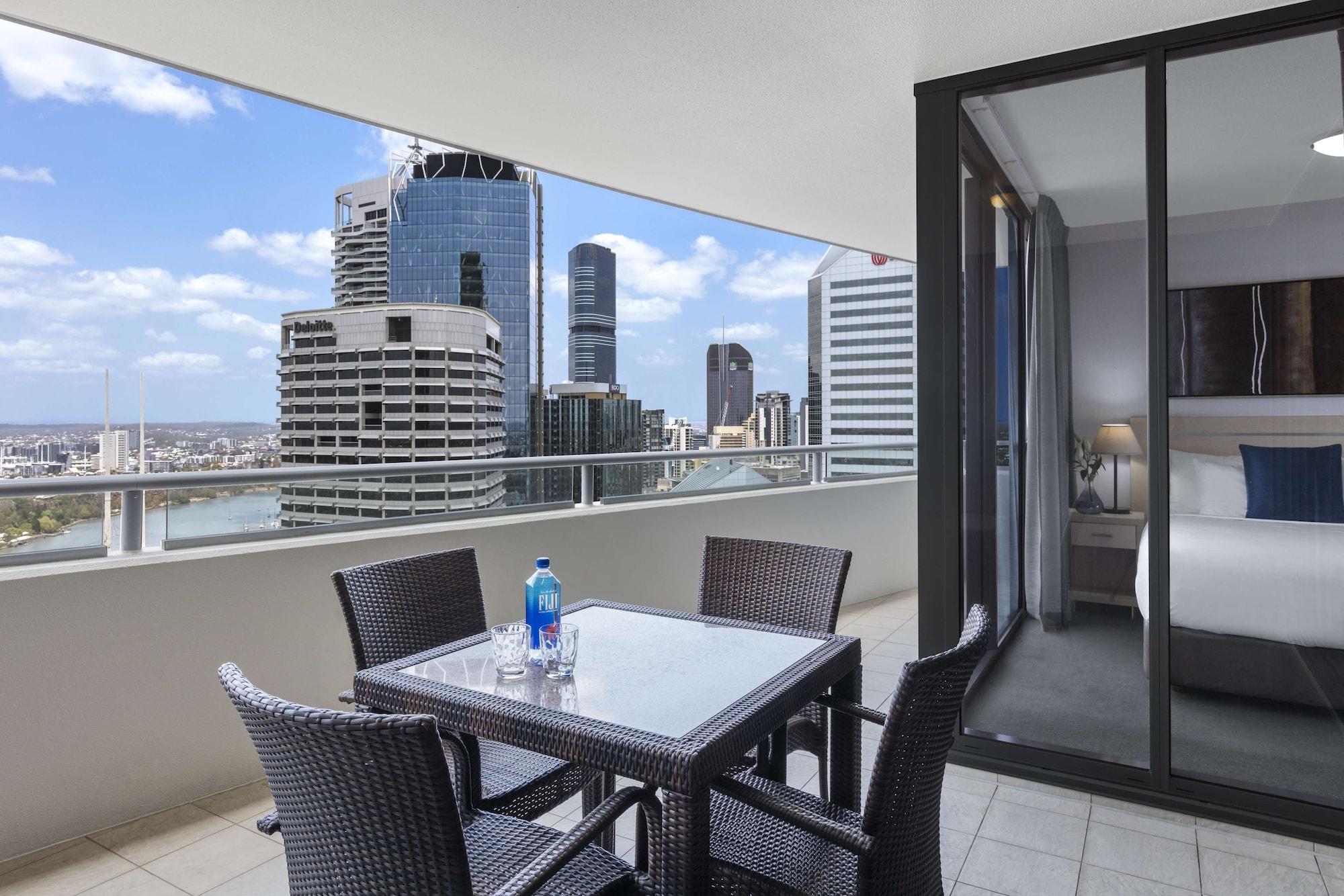 Oaks Brisbane Aurora Suites Exterior foto