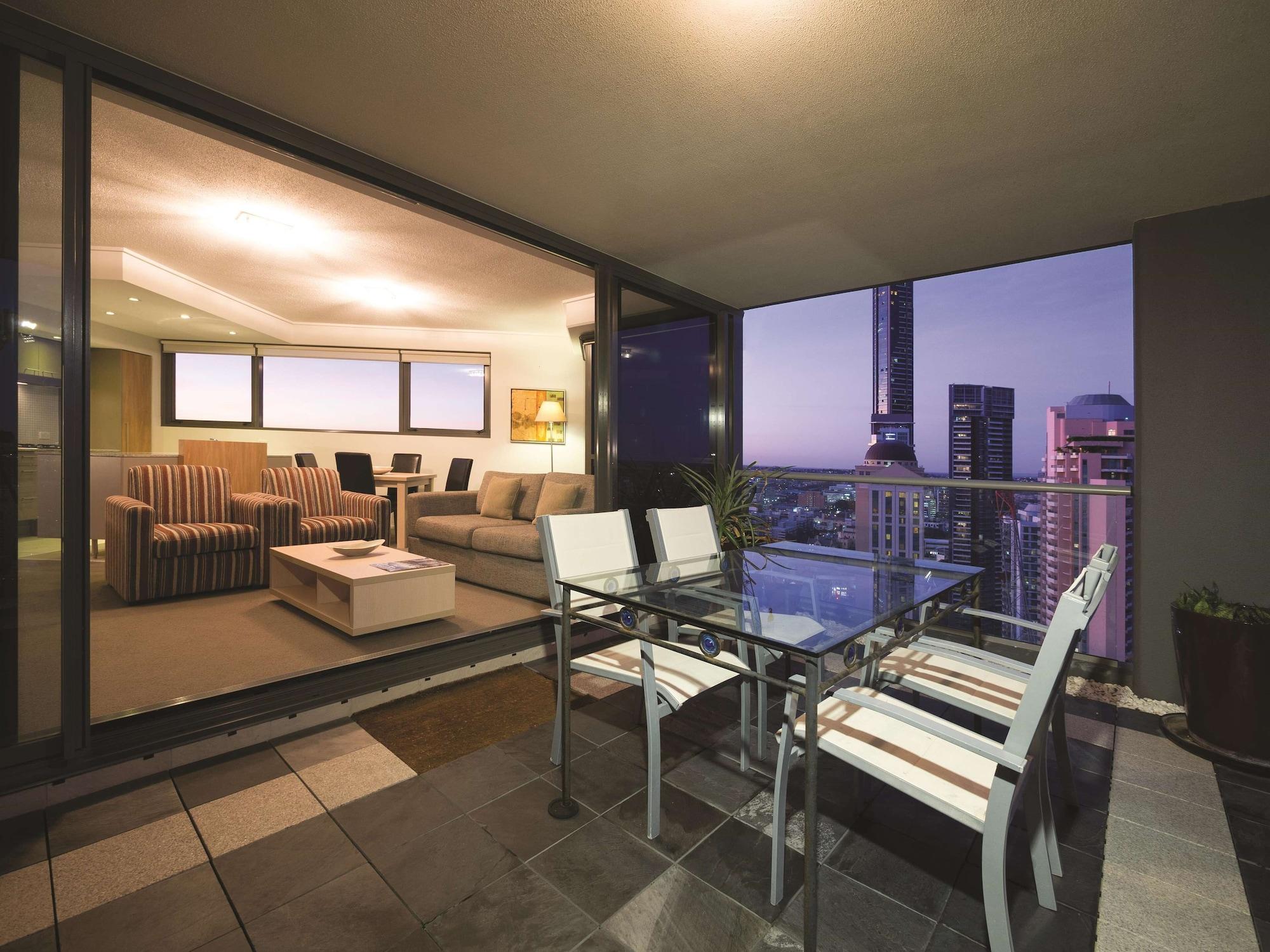 Oaks Brisbane Aurora Suites Exterior foto