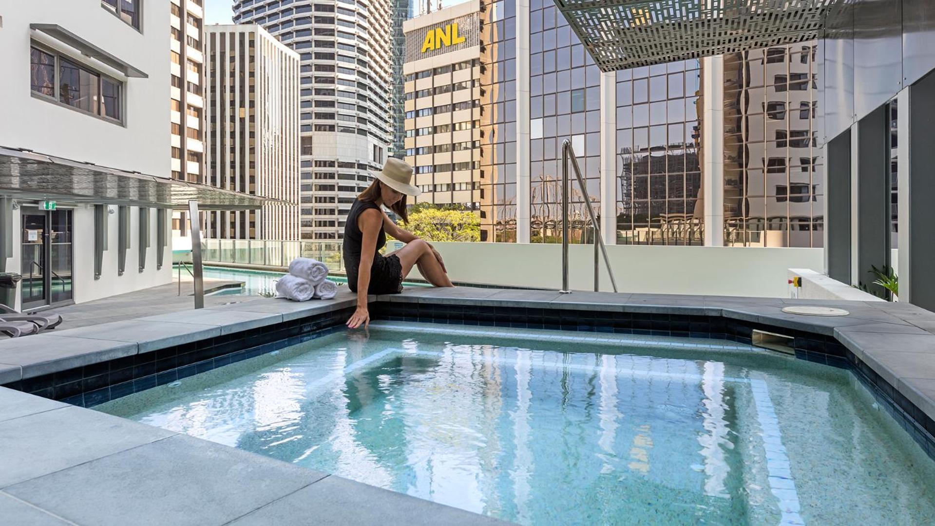 Oaks Brisbane Aurora Suites Exterior foto