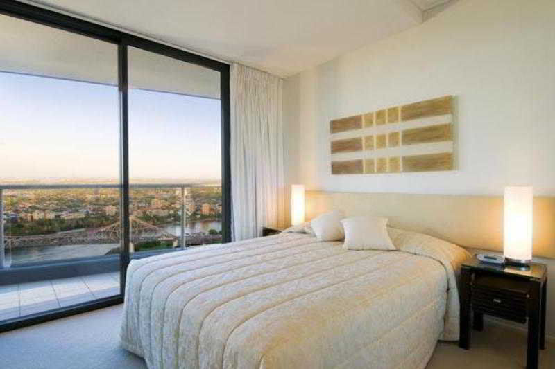 Oaks Brisbane Aurora Suites Exterior foto