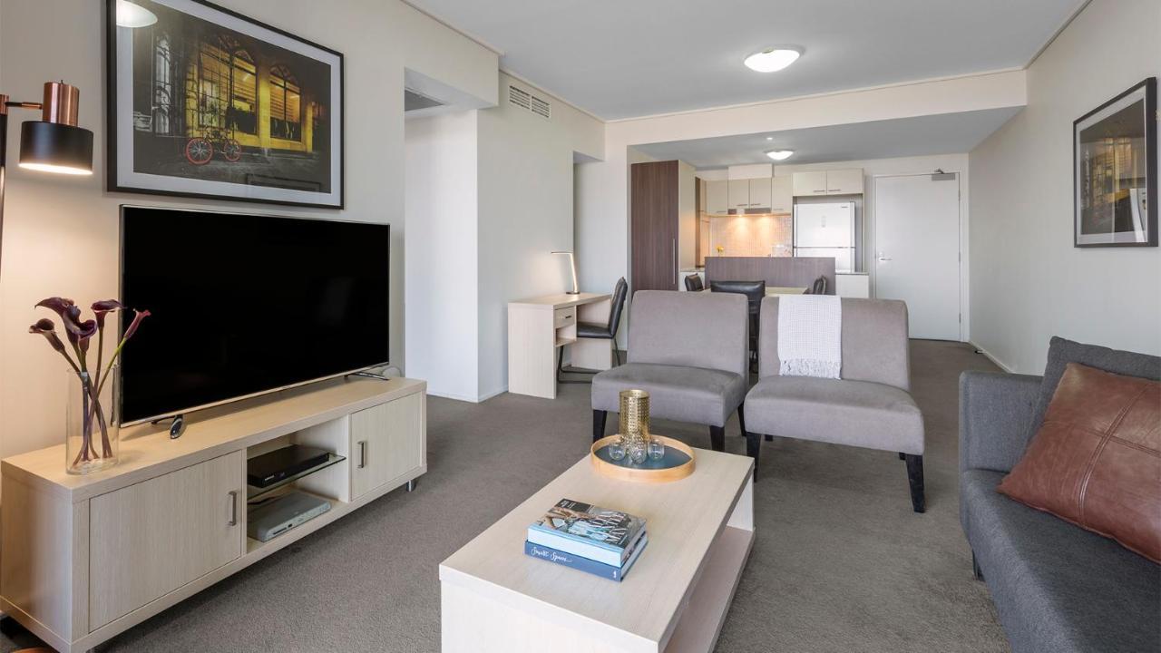 Oaks Brisbane Aurora Suites Exterior foto